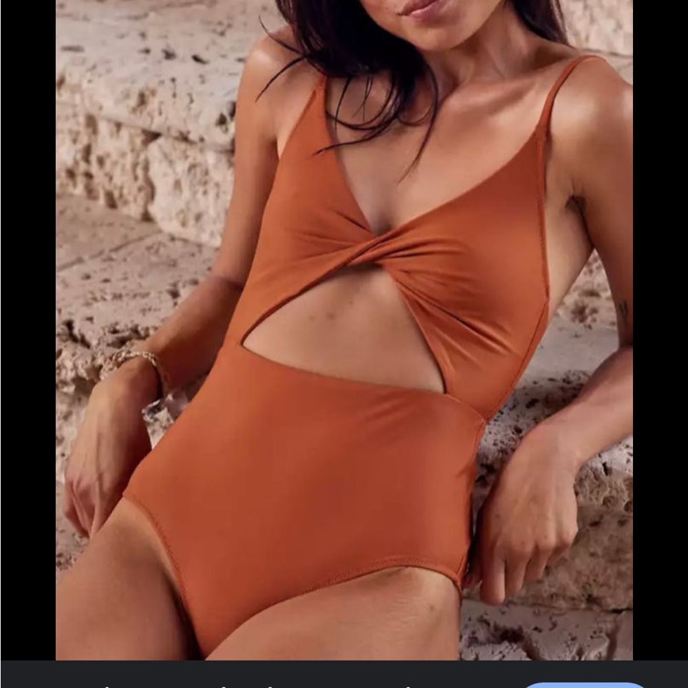 Aerie Swimsuit One Piece Rust Orange Cutout XL